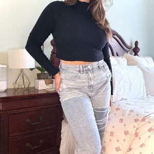 Aerie black cropped mock neck sweater